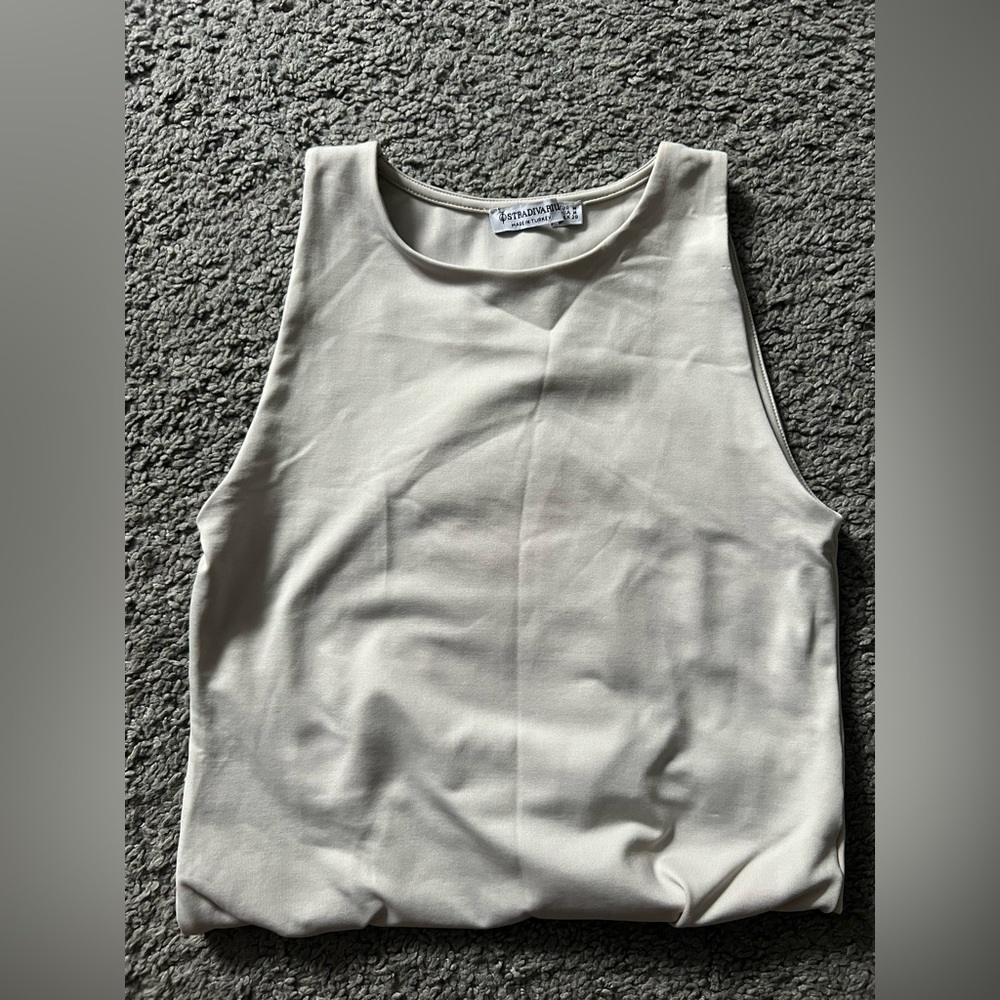 Stradivarius Creme bodysuit - Picture 2 of 3